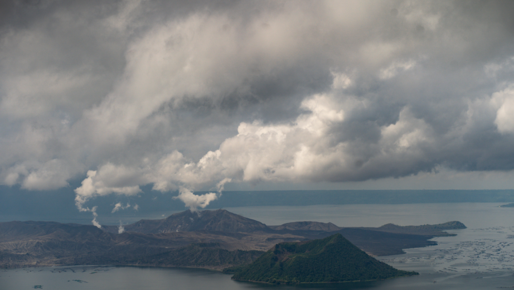 Taal Volcanic Smog Panganib Sa Kalusugan Ng Mga Pilipino Mustaqim